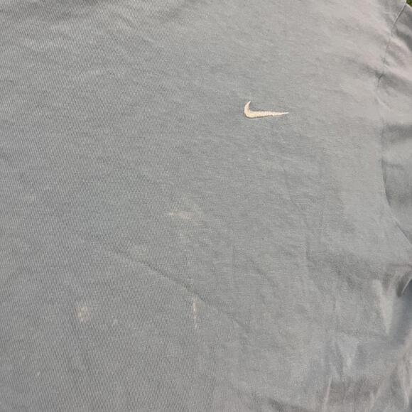 2000s Light Blue Side Swoosh T-shirt - Picture 2 of 6